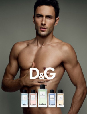 Noah Mills pic #301888