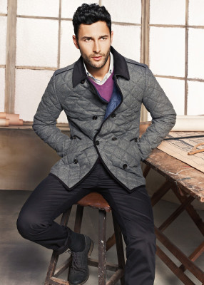 Noah Mills pic #527707