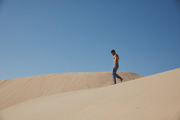 Noah Mills pic #1298963