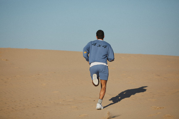 Noah Mills pic #1298964