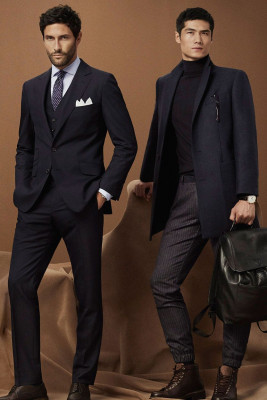 Noah Mills pic #1101500