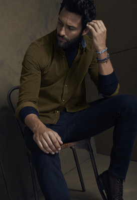 Noah Mills pic #1185488