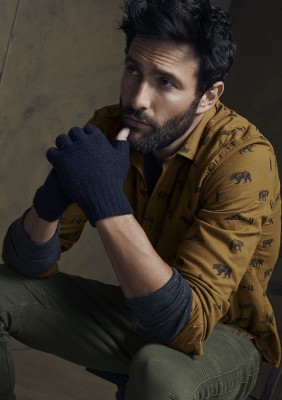 Noah Mills pic #1185485