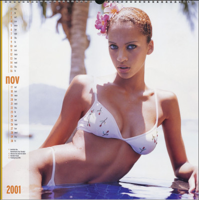 Noemie Lenoir pic #26081