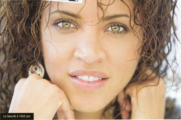 Noemie Lenoir pic #203297