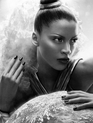 Noemie Lenoir pic #192503