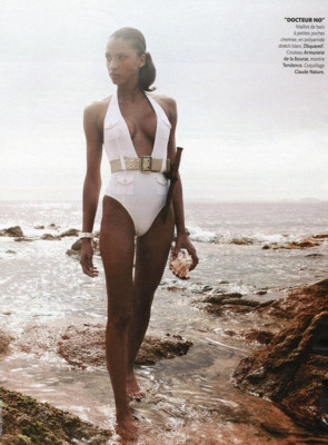 Noemie Lenoir pic #175893