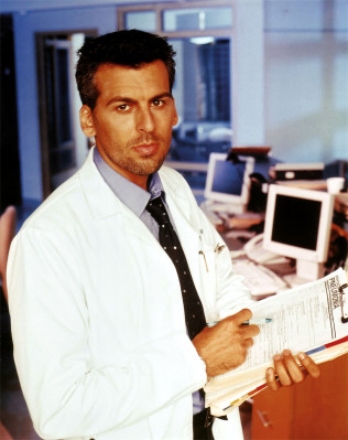 Oded Fehr pic #321910