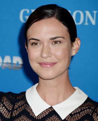 Odette Annable pic #865516