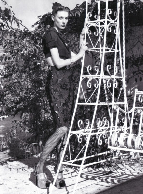 Olga Sherer pic #250216