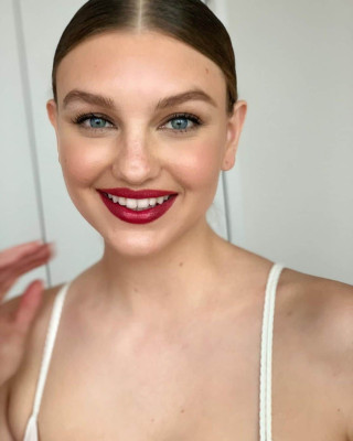 photo 3 in Olivia Brower gallery [id1372114] 2025-05-25 00:00:00