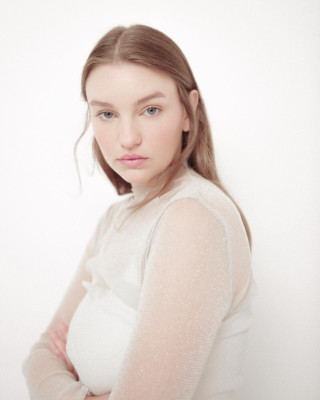 photo 14 in Olivia Brower gallery [id1358755] 2024-10-18 00:00:00