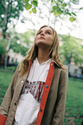 Olivia DeJonge pic #1175030