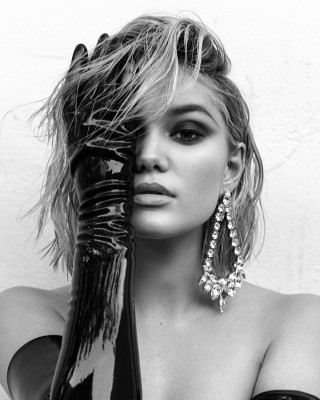 Olivia Holt pic #1025116