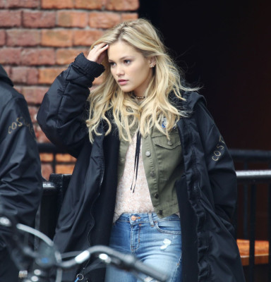 Olivia Holt pic #858996