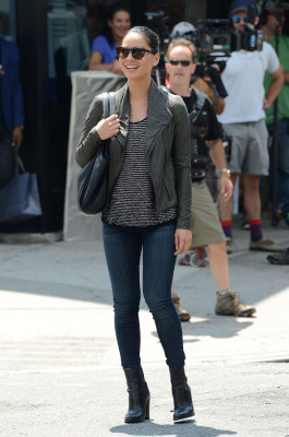 Olivia Munn pic #720442