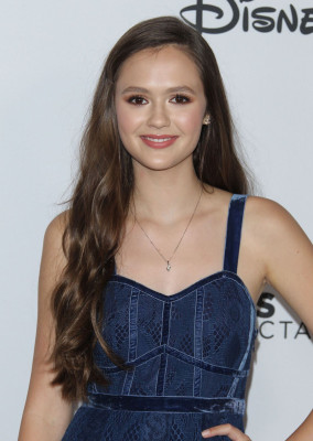 Olivia Sanabia pic #1073196