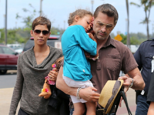 photo 3 in Olivier Martinez gallery [id592392] 2013-04-08 00:00:00
