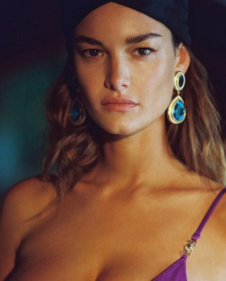 Ophelie Guillermand for Sommer Swim 2023 Arabesque