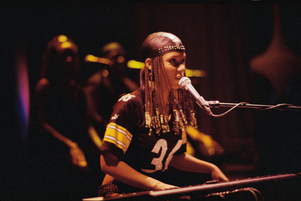photo 25 in Alicia Keys gallery [id116951] 2008-11-21 00:00:00