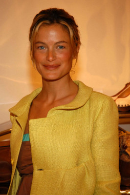 photo 25 in Carolyn Murphy gallery [id221616] 2009-12-30 00:00:00