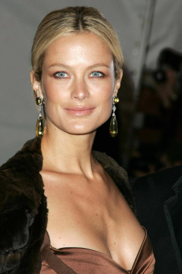 photo 29 in Carolyn Murphy gallery [id219734] 2009-12-24 00:00:00