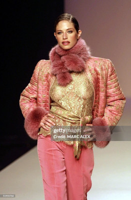 photo 3 in Martina Klein gallery [id1346436] 2024-03-20 00:00:00
