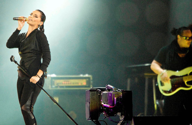 Nelly Furtado pic #285392