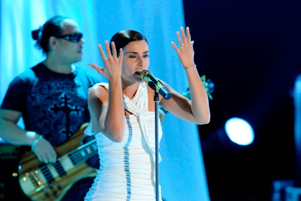 photo 7 in Nelly Furtado gallery [id282650] 2010-08-30 00:00:00