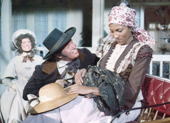 photo 5 in Pam Grier gallery [id383513] 2011-06-02 00:00:00