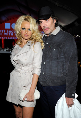 Pamela Anderson pic #420488