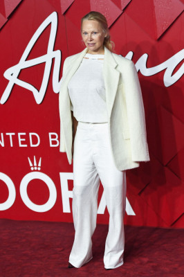 Pamela Anderson pic #1340319