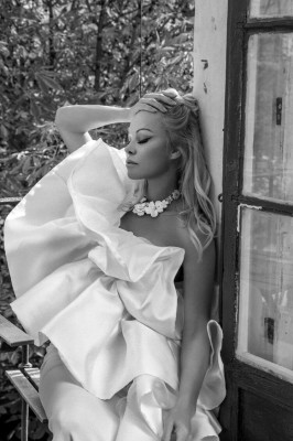 Pamela Anderson pic #1200158