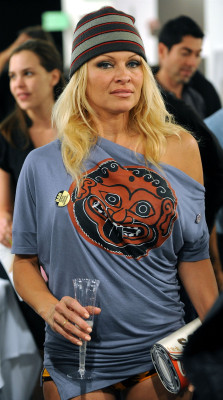 Pamela Anderson pic #738031