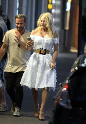 Pamela Anderson pic #939792