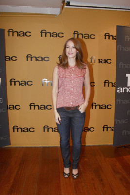 photo 16 in Paola Oliveira gallery [id511810] 2012-07-18 00:00:00