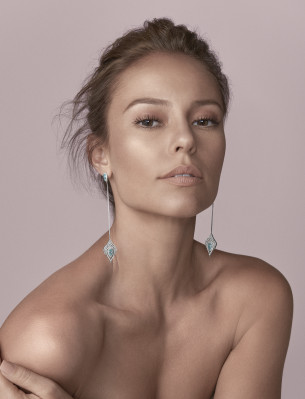 Paola Oliveira pic #951452