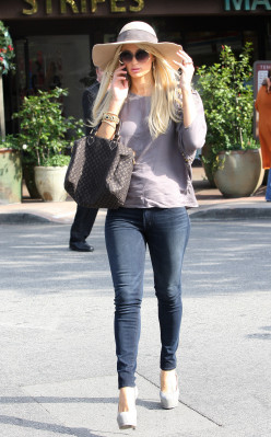 Paris Hilton pic #326184