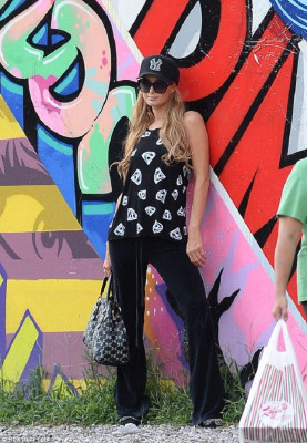 Paris Hilton pic #634432