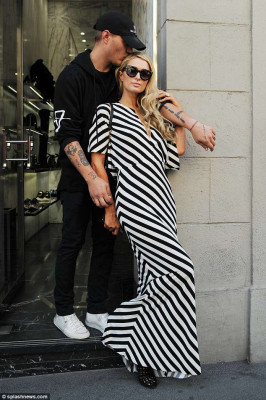 Paris Hilton pic #1044917