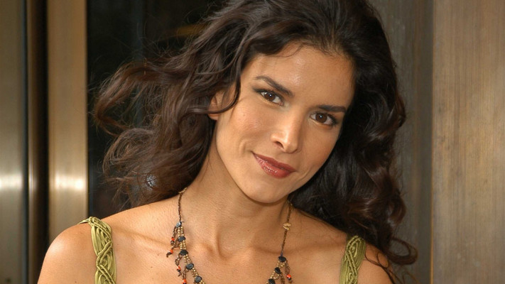 Patricia Velasquez pic #1075424
