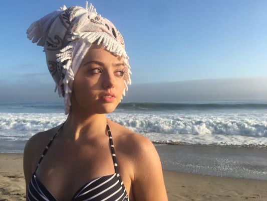 photo 27 in Peyton Roi List gallery [id1054672] 2018-07-30 00:00:00