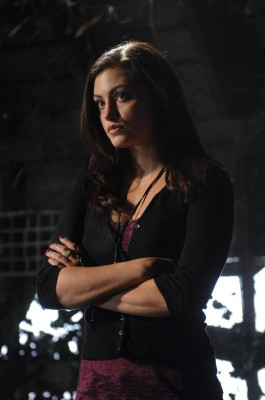 Phoebe Tonkin pic #489592