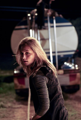 Phoebe Tonkin pic #484874