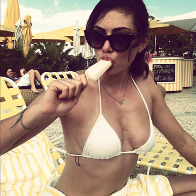 Phoebe Tonkin pic #575506