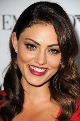 Phoebe Tonkin pic #539331