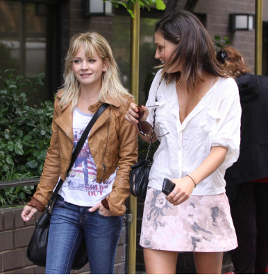 Phoebe Tonkin pic #479446