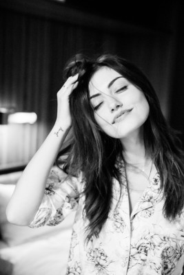 Phoebe Tonkin pic #759861