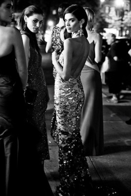 Phoebe Tonkin pic #746775