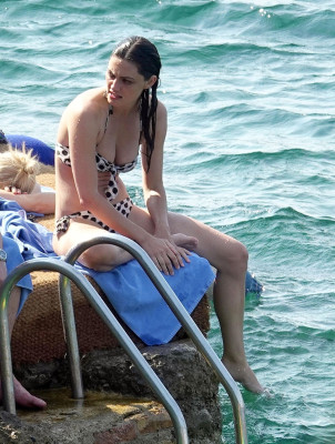 photo 16 in Phoebe Tonkin gallery [id1151130] 2019-07-05 00:00:00